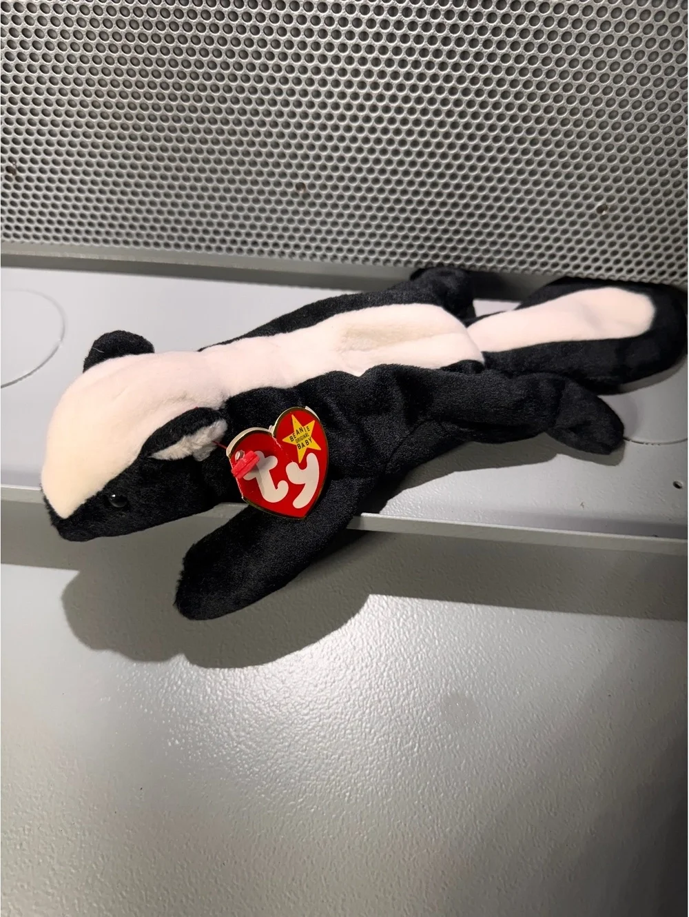 TY Beanie Baby Stinky